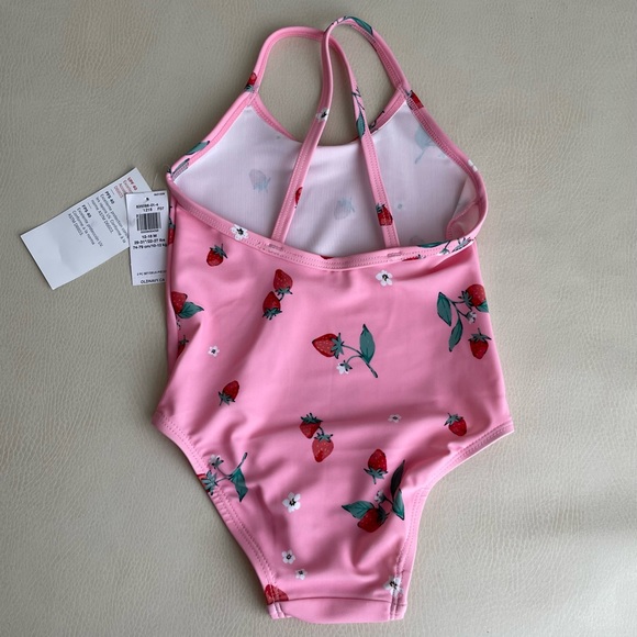 Old Navy Toddler 2pack Swimsuit - Picture 15 of 15